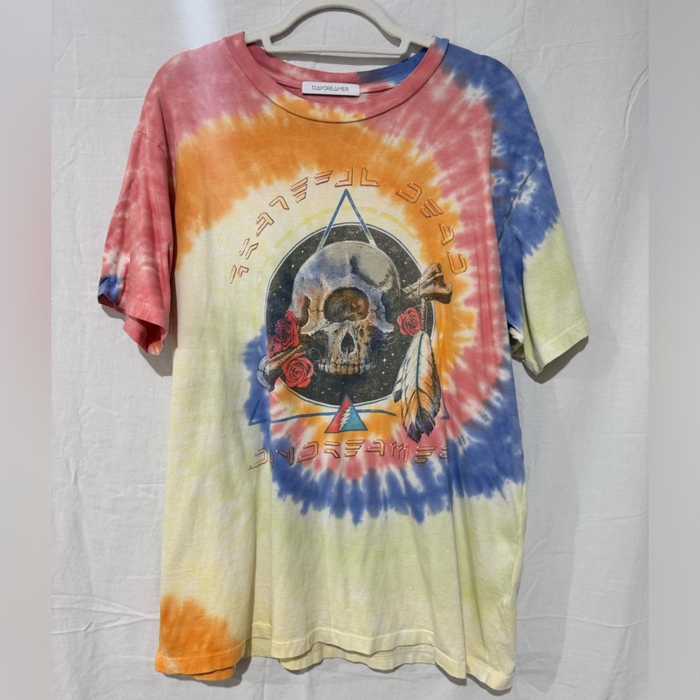 Daydreamer Tie-Dye Band Tee (L)